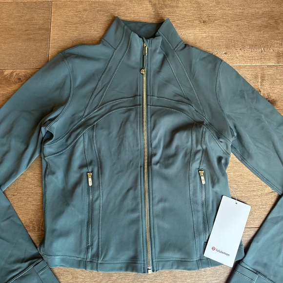 LULULEMON DEFINE CROPPED JACKET NULU DARK FOREST GOLD ZIPPER SZ 12 NEW - Picture 4 of 9